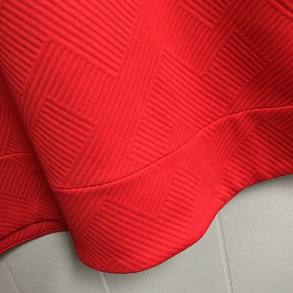 JODIFL Vibrant Red Textured Dress Large New with Tags - Picture 9 of 15